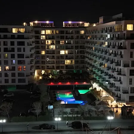 Apartament Elite Summer Suite By Infinity Alz Апартаменты